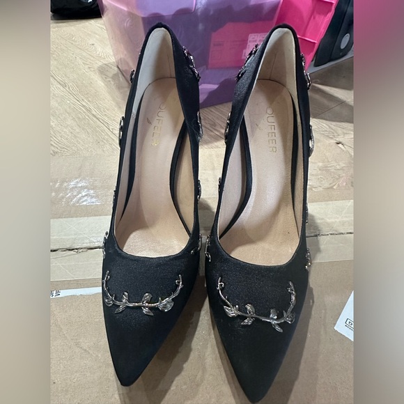 new shoes - Picture 4 of 4